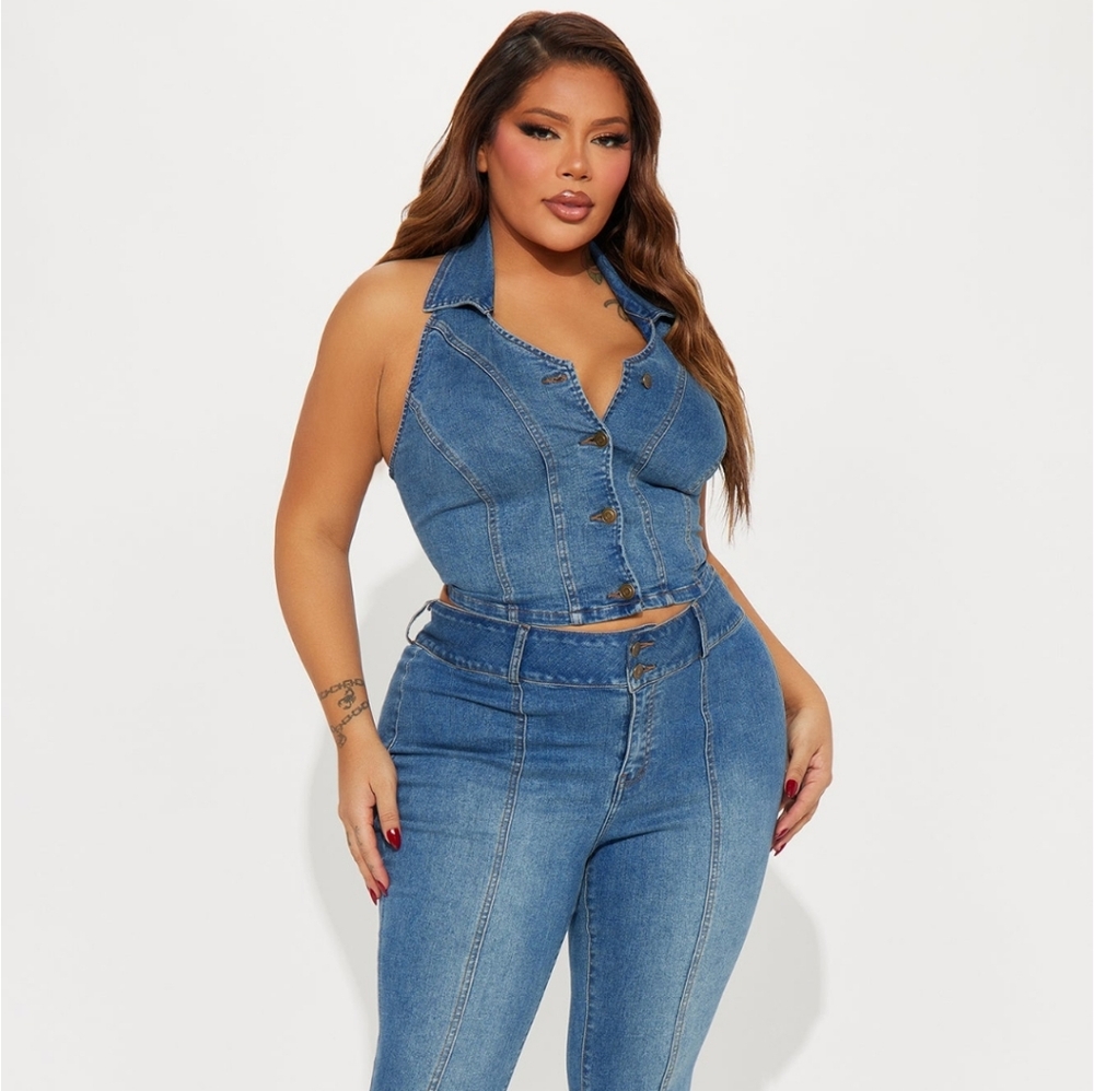 Fashion Nova Demin Halter Top